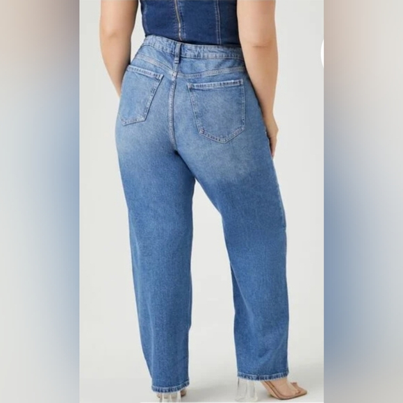 Forever21, High Rise Straight, Slim Fit, Denim, Blue Jeans, Size 20. - Picture 5 of 6